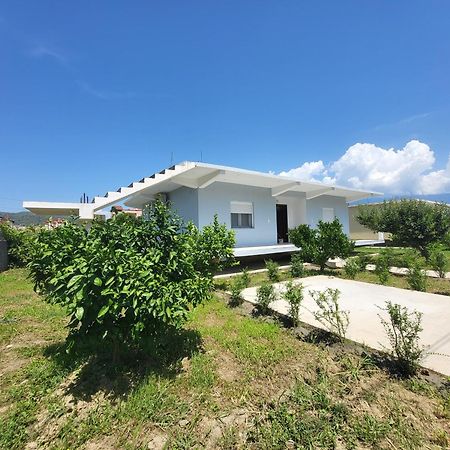 Villa Ndoni Berat Luaran gambar