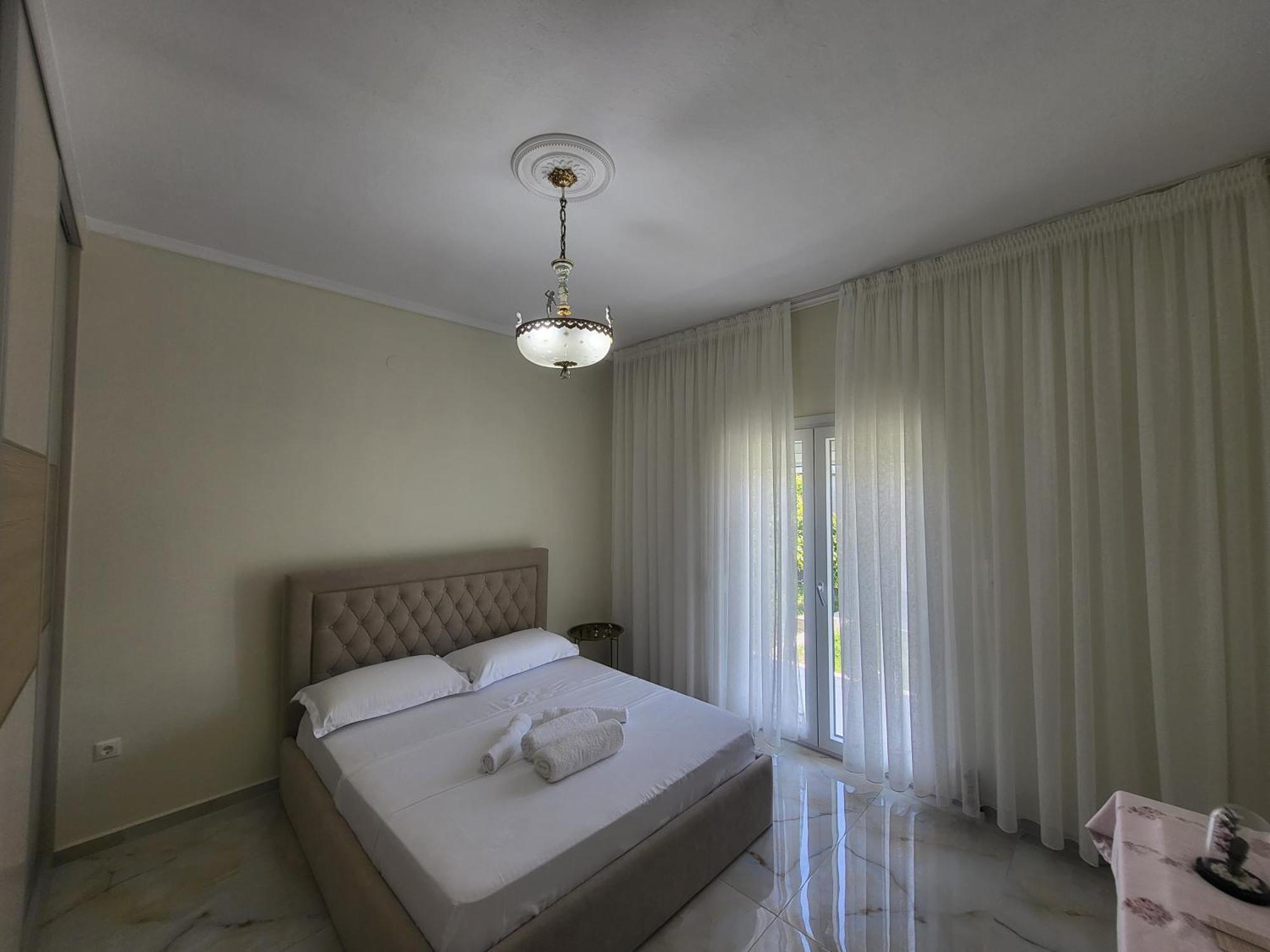 Villa Ndoni Berat Luaran gambar